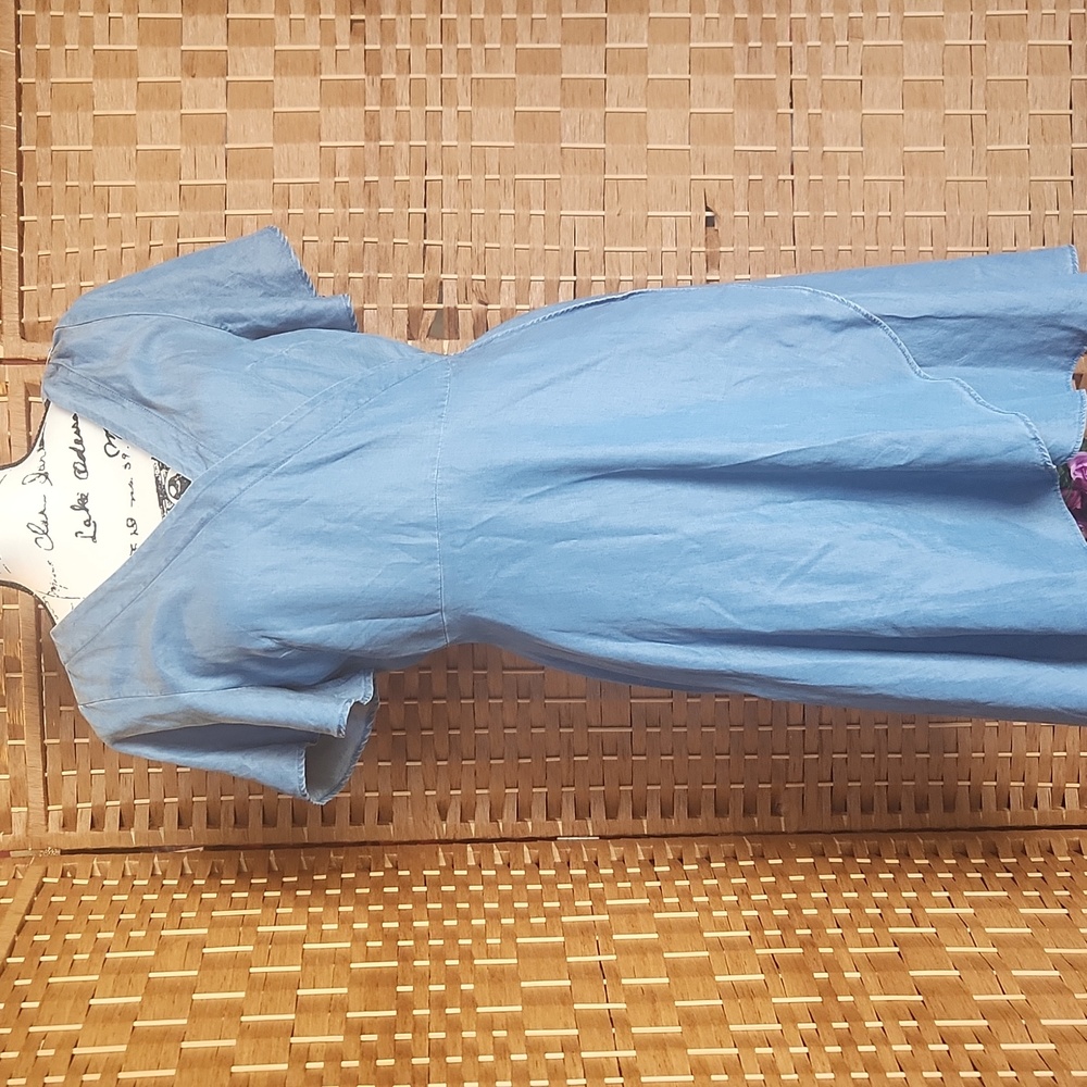 LOFT Brand NEW Blue Chambray Spring  Summer Flowy  Wrap Up Dress Sz 6 - Picture 2 of 8